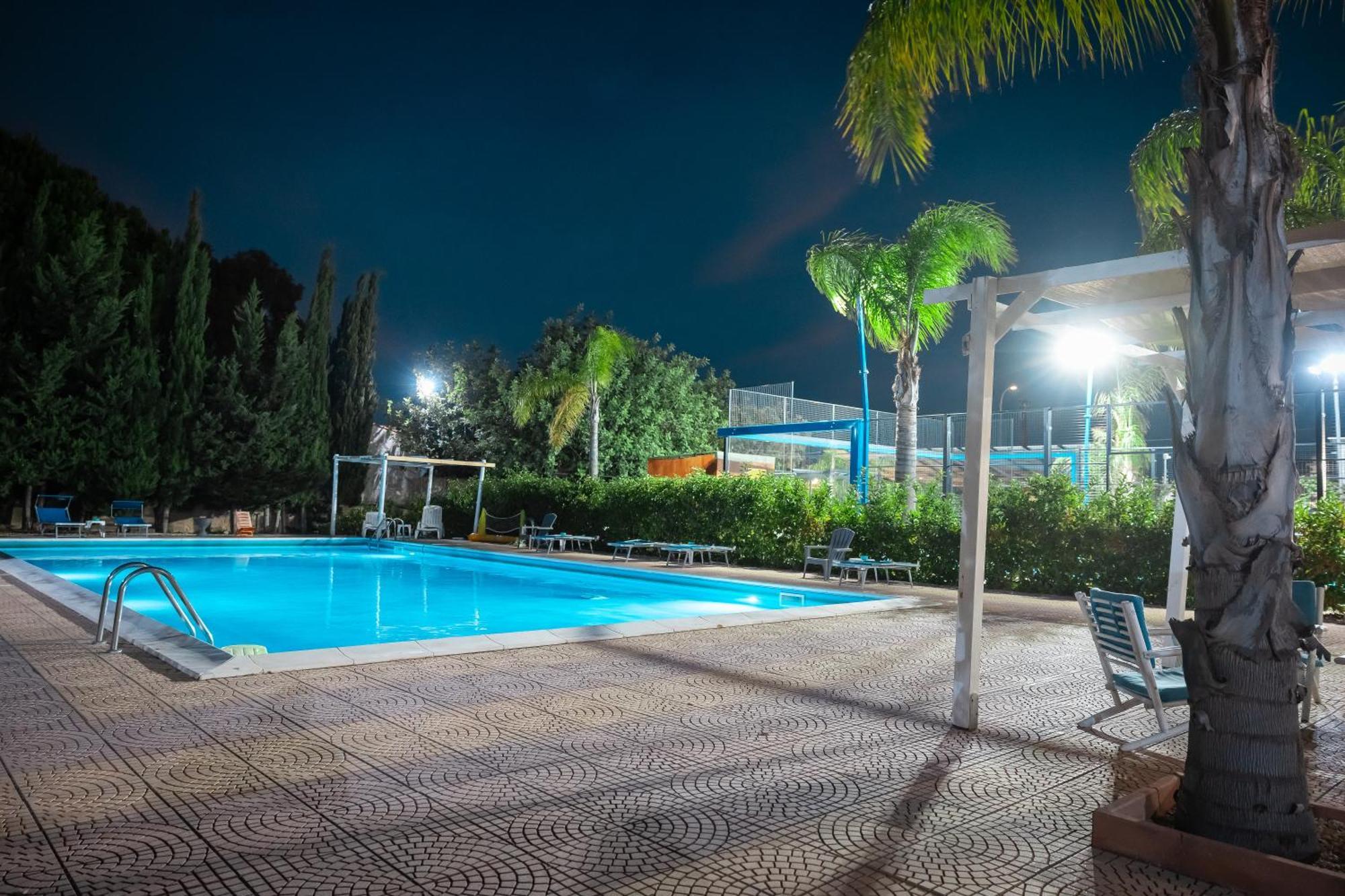מרינלה דו סלינונטה B&B Villa Anna מראה חיצוני תמונה