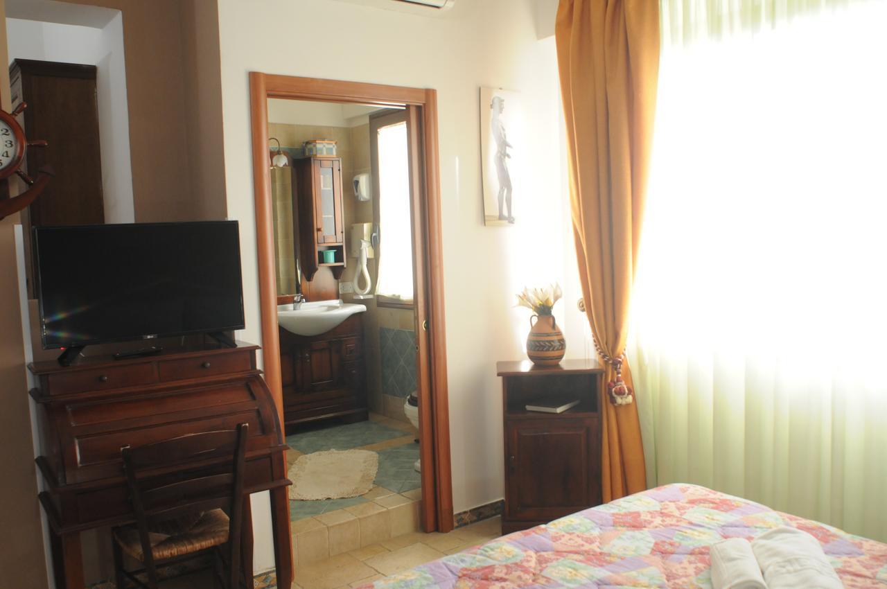 מרינלה דו סלינונטה B&B Villa Anna מראה חיצוני תמונה