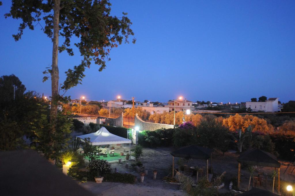 מרינלה דו סלינונטה B&B Villa Anna מראה חיצוני תמונה